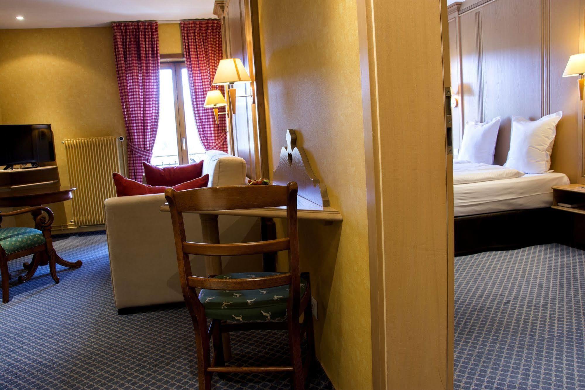 Hotel Spa Et Restaurant Au Chasseur Birkenwald Εξωτερικό φωτογραφία